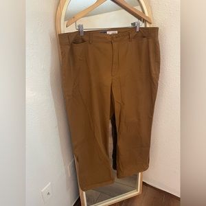 Old Navy Extra High Rise Wide Leg Chinos